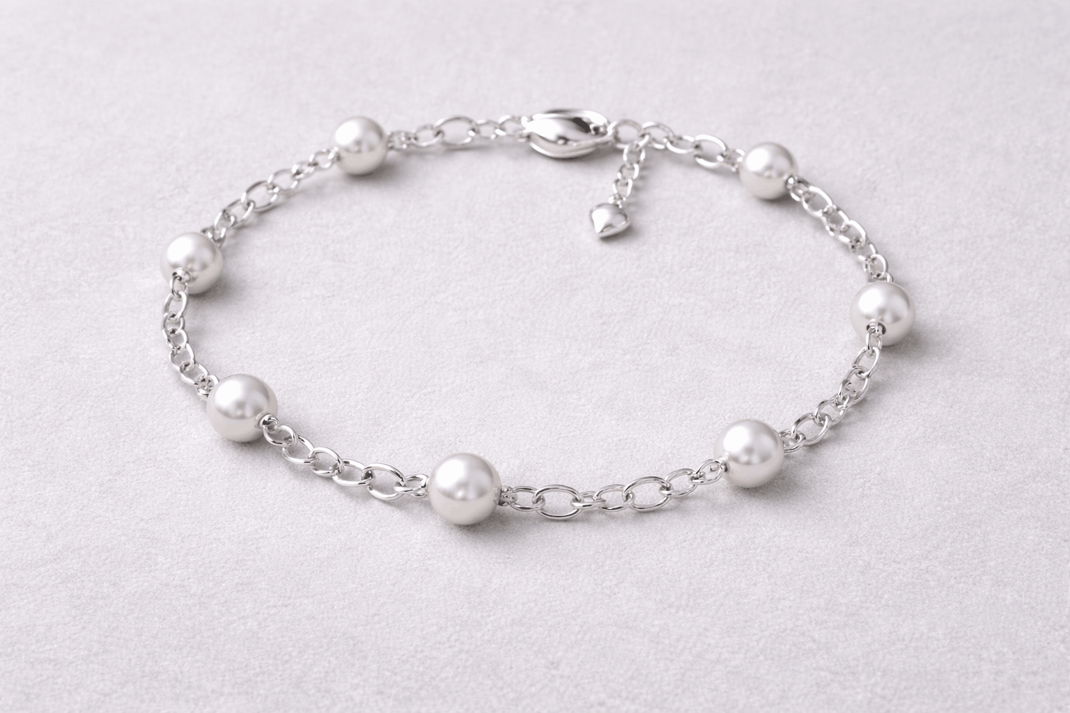 pearlsonly-blog-108-image-5-pearl - Láncos és gyöngykiemelő dizájnok - Gyöngyékszerek - pearlsonly